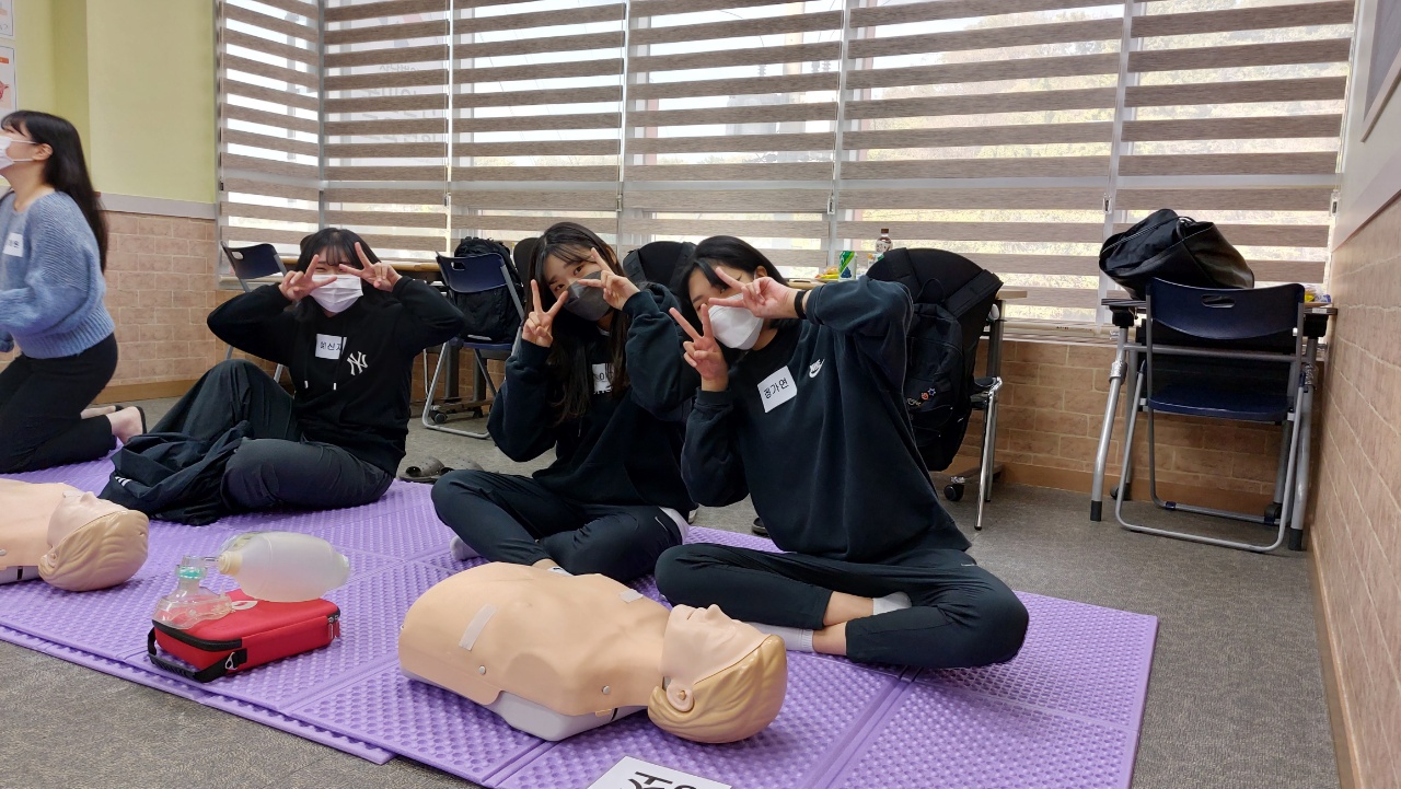 KakaoTalk_20211108_221546370_05.jpg